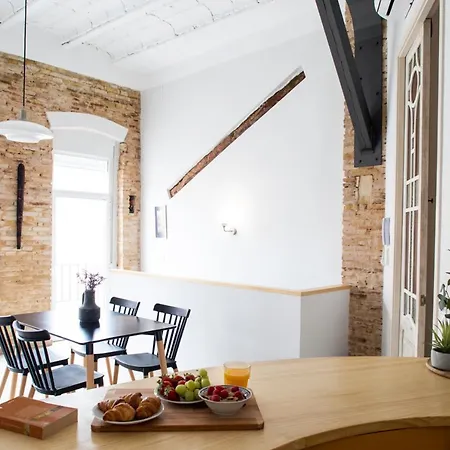 Traditional Valencian Townhouse In Апартаменты